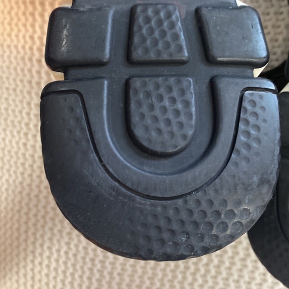 BALENCIAGA Speed Trainer 'Gold Metallic/Black' High-Top Sock Sneakers - Picture 12 of 16